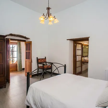 Вилла Casa El Quinto *